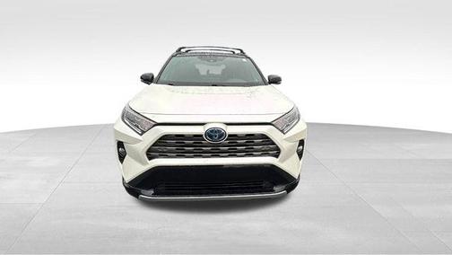 Blizzard Pearl/Midnight Black Metallic 2021 Toyota RAV4 Hybrid SE