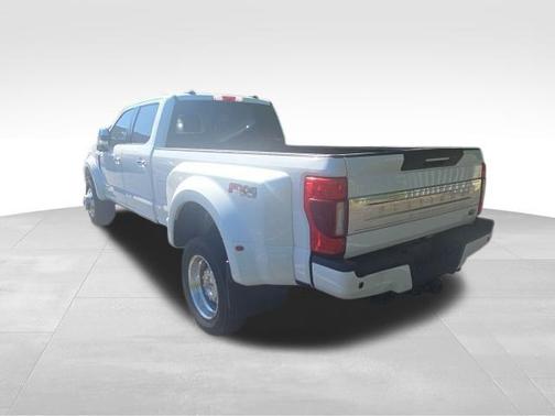 Star White Metallic Tri-Coat 2020 Ford F-450 Platinum