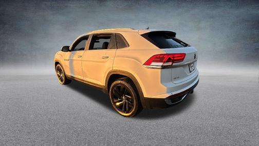 Pure White 2020 Volkswagen Atlas Cross Sport 3.6L V6 SE w/Technology