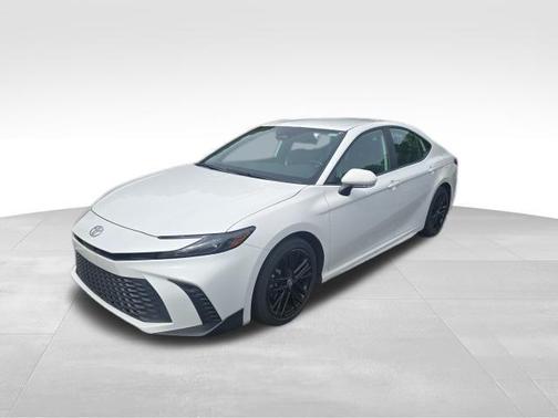 Ice Cap 2025 Toyota Camry SE
