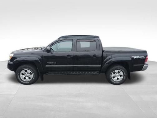 2015 Toyota Tacoma Base