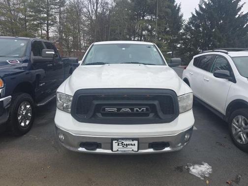 2016 RAM 1500 SLT