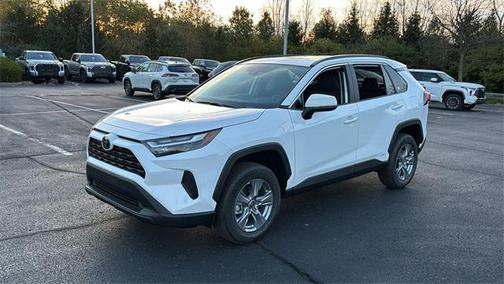 2025 Toyota RAV4 Hybrid XLE
