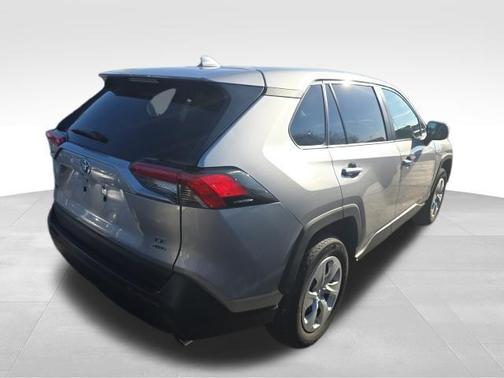 Silver Sky Metallic 2024 Toyota RAV4 LE