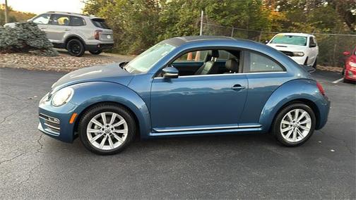 2019 Volkswagen Beetle 2.0T SE