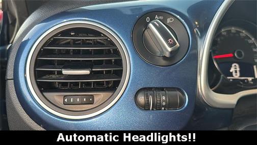 2019 Volkswagen Beetle 2.0T SE