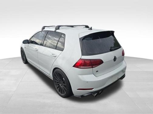 Oryx White Pearl 2019 Volkswagen Golf R 2.0T DSG