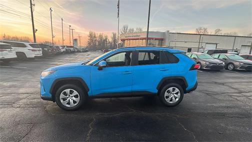 2019 Toyota RAV4 LE