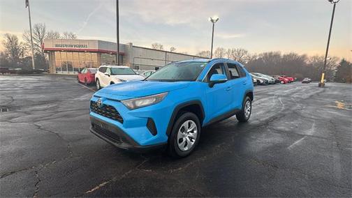 2019 Toyota RAV4 LE