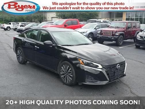 2024 Nissan Altima 2.5 SV