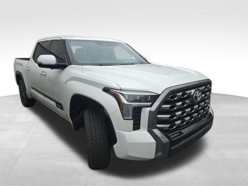 2022 Toyota Tundra Platinum
