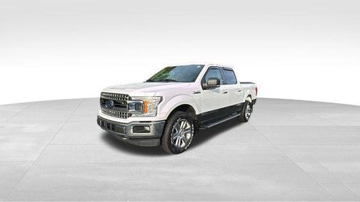 Oxford White 2019 Ford F-150 XLT