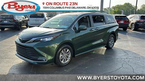 2023 Toyota Sienna XLE 7 Passenger