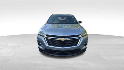 Sterling Grey Metallic 2023 Chevrolet Traverse LS