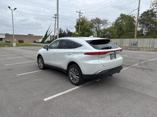 2023 Toyota Venza XLE