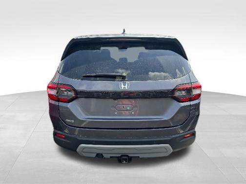 Charcoal 2024 Honda Pilot EX-L 7 Passenger