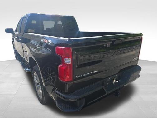 Black 2020 Chevrolet Silverado 1500 Custom