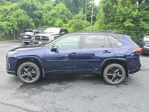 2021 Toyota RAV4 Hybrid SE