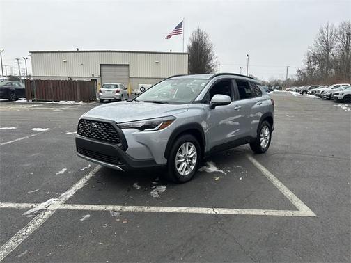 2024 Toyota Corolla Cross LE