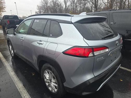 2024 Toyota Corolla Cross LE