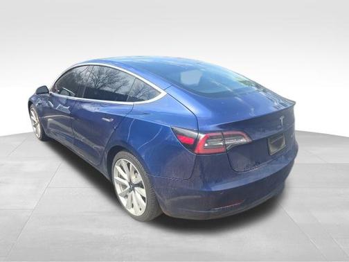 2020 Tesla Model 3 Long Range