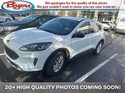 2022 Ford Escape SE