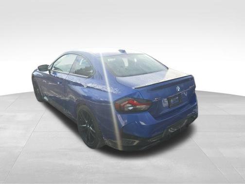 2024 BMW M240 i xDrive