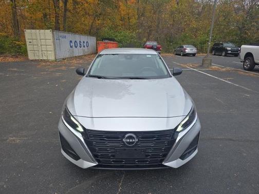 2024 Nissan Altima S FWD