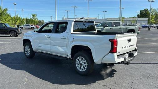 2025 Toyota Tacoma SR5