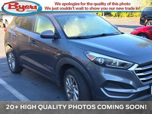 2017 Hyundai TUCSON SE