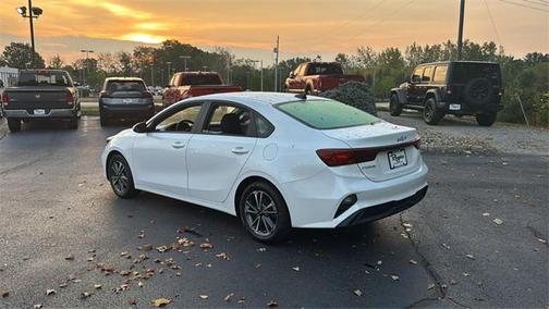 2024 Kia Forte LXS