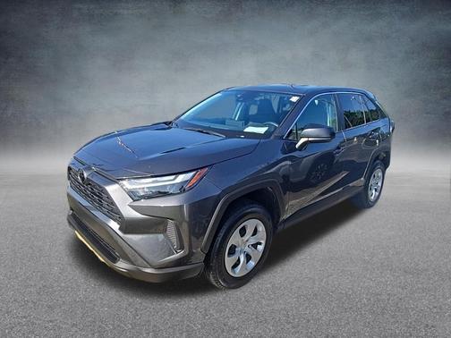 01g3 2024 Toyota RAV4 LE