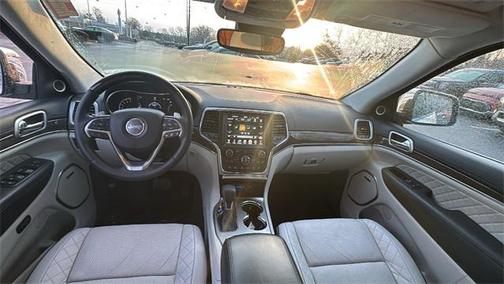 2017 Jeep Grand Cherokee Summit