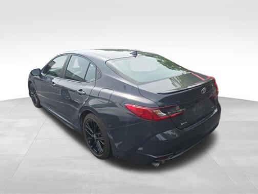 Underground 2025 Toyota Camry SE