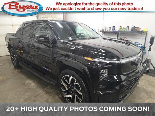 2024 Chevrolet Silverado EV First-Edition RST 4WD