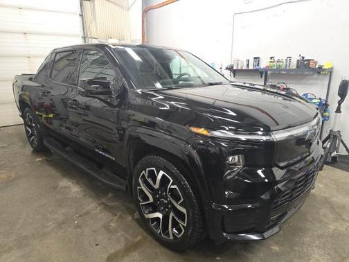 2024 Chevrolet Silverado EV First-Edition RST 4WD