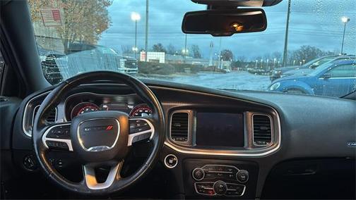 2017 Dodge Charger SXT