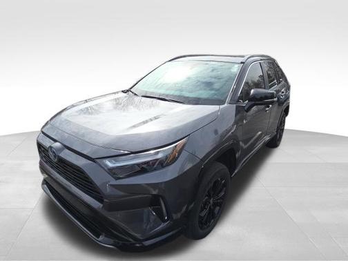Magnetic Gray Metallic/Midnight Black Metallic 2022 Toyota RAV4 Hybrid SE
