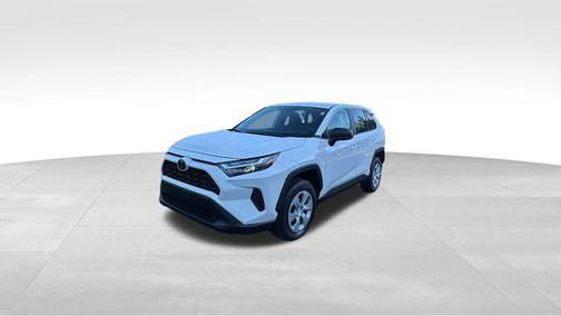 0040 2024 Toyota RAV4 LE