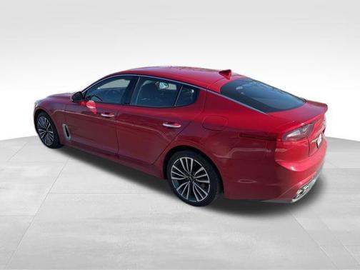 2019 Kia Stinger Base