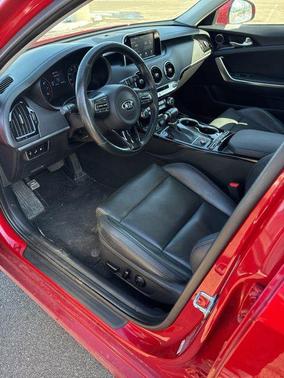 2019 Kia Stinger Base