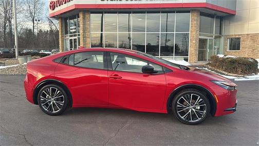 2024 Toyota Prius XLE