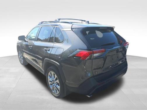 Magnetic Gray Metallic 2023 Toyota RAV4 XLE Premium