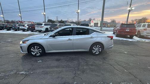 2024 Nissan Altima S FWD