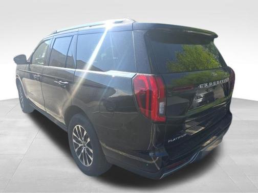Black Metallic 2025 Ford Expedition Platinum