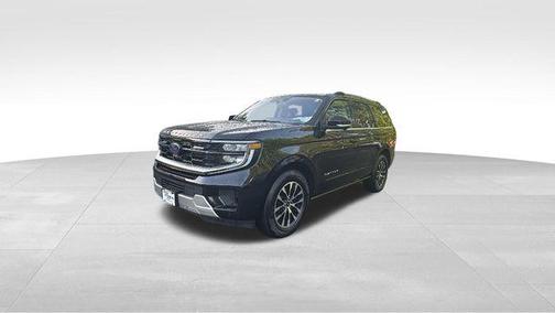 Black Metallic 2025 Ford Expedition Platinum