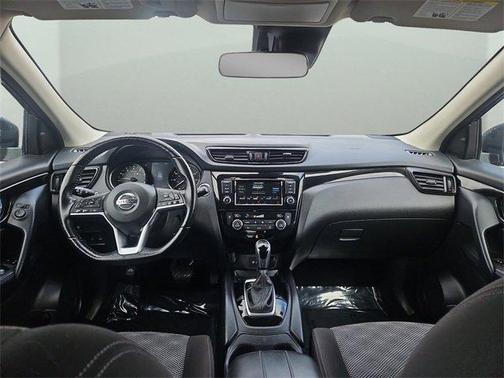 2021 Nissan Rogue Sport SV