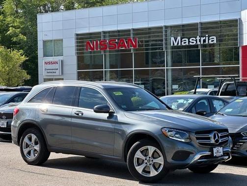 2018 Mercedes-Benz GLC 300 Base 4MATIC
