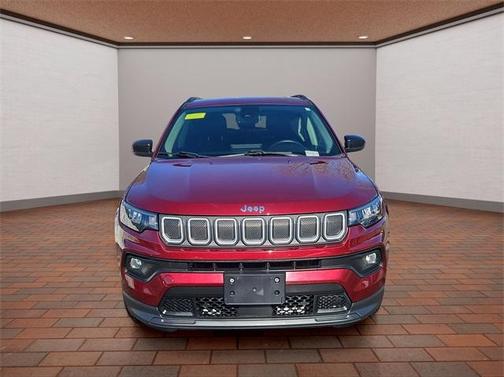 2022 Jeep Compass Latitude Lux