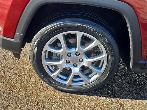 2022 Jeep Compass Latitude Lux